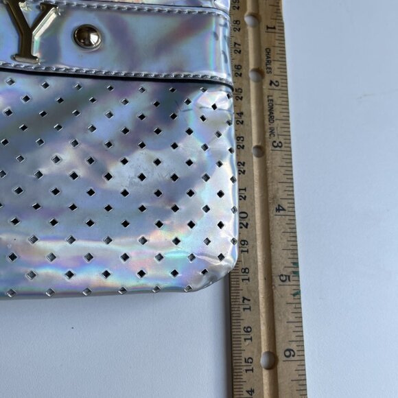 Vintage Y2K Juicy Couture Double Pouch Wristlet Silver Iridescent Zip Top Tassel - Picture 9 of 10